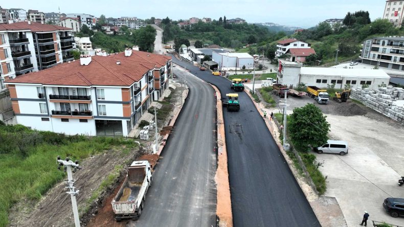 Başiskele’de yollar genişliyor, trafik rahatlıyor