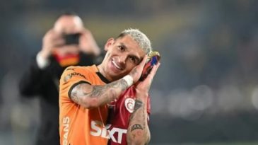 Galatasaray’ın Uruguaylı yıldızı Torreira’ya yumruklu saldırı