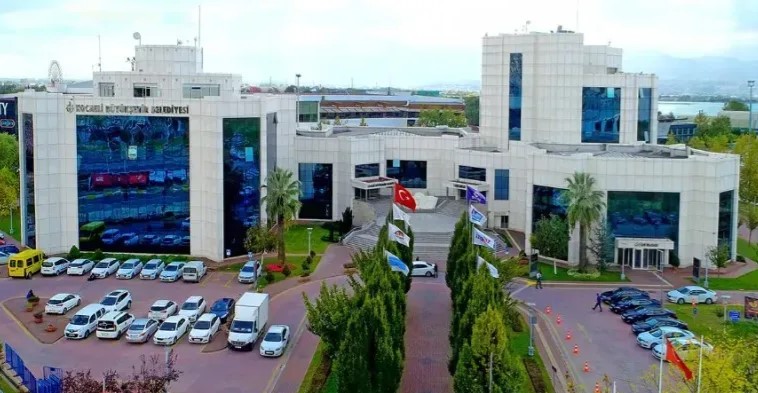 Kocaeli Büyükşehir Belediyesi çalışanlarına bayram öncesi müjde