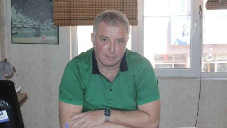 Anahtar Partisi kurucularından Adnan Ulusoy istifa etti