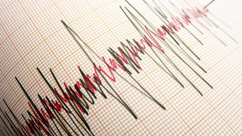 Peş peşe depremler devam ediyor! Bir ilde daha deprem