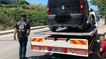 Kocaeli’de korsan taksiye ağır darbe: Sürücü ve yolcuya ceza yağdı!