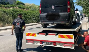 Kocaeli’de korsan taksiye ağır darbe: Sürücü ve yolcuya ceza yağdı!