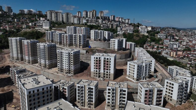 Cedit Kentsel Dönüşüm Projesi’nde bin 97 hak sahibine müjde