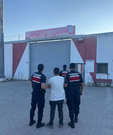Kocaeli’de firari suçluya şafak operasyonu