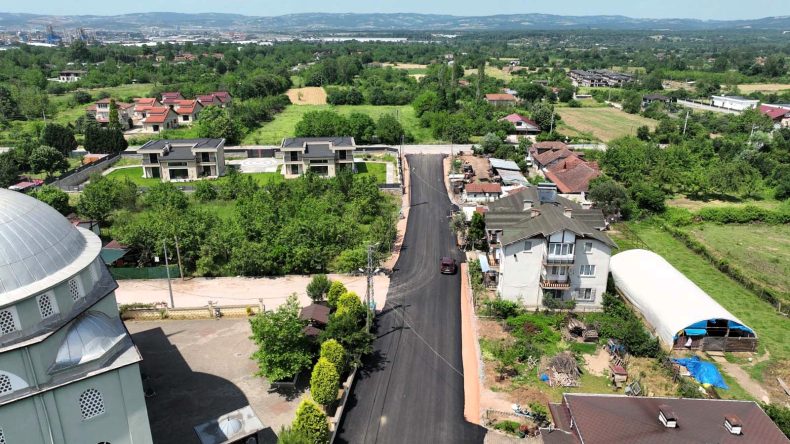 Kartepe’nin yolları yenileniyor