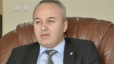 Gazeteci Erol Uyguç kalp krizi geçirdi