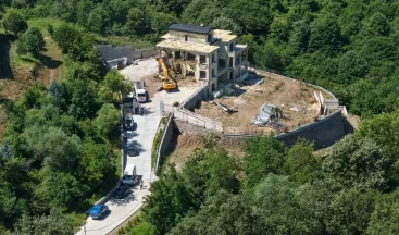 Yuvacık’ta ormanın kalbine kaçak villa