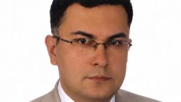 Kocaeli’de duruşma sırasında kalp krizi geçiren savcı hayatını kaybetti