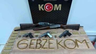 Kocaeli polisinden operasyon: İşte aramalarda ele geçirilenler