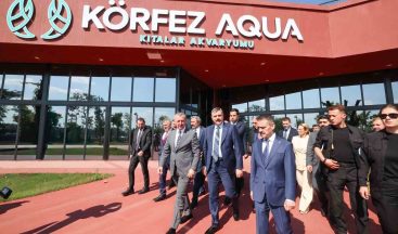 İçişleri Bakanı Mustafa Çiftçi Körfez Aquapark’ı gezdi