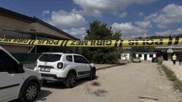 Aralarında husumet olan iki aile arasında silahlı kavga: 2 yaralı, 10 gözaltı