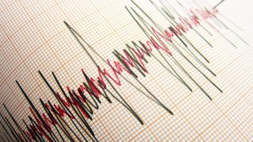 Son dakika! Deprem oldu