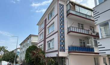 Emekli polis kendini bıçaklayan oğlunu vurdu