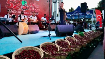 Körfez’de yarım asırlık gurur: 52. Altın Kiraz Festivali başladı