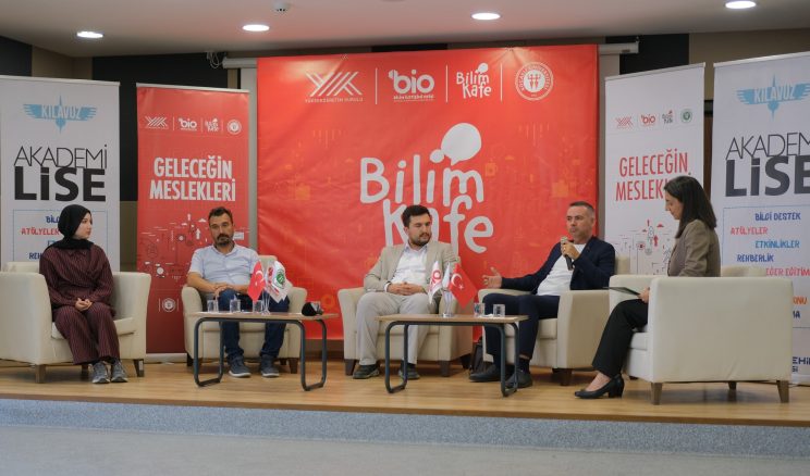 Kocaeli Büyükşehir’den üniversite adaylarına vizyoner destek