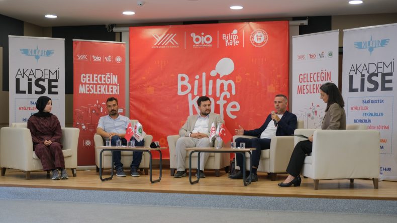 Kocaeli Büyükşehir’den üniversite adaylarına vizyoner destek
