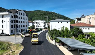 Karamürsel Caddesi’nde Büyük Dönüşüm: Büyükşehir Ekiplerinden Ulaşım Konforunu Artıran Dokunuş