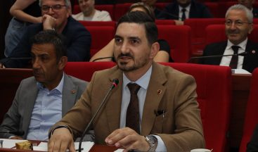 İzmit Meclisinde kentsel dönüşüm düellosu