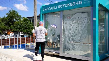 Kocaeli’de yolcu duraklarına bahar temizliği: Hijyen ve konfor bir arada
