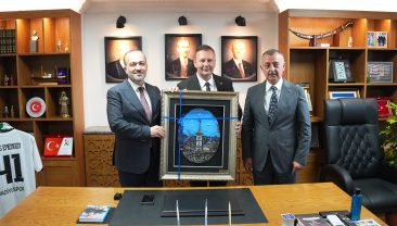 Körfez siyasetinde sıcak temas: Büyükakın ve Talus’tan MHP’ye ziyaret