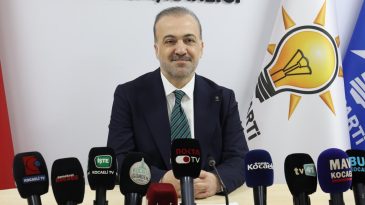 AK Parti Kocaeli teşkilatı yeni üyeleriyle gücüne güç katıyor