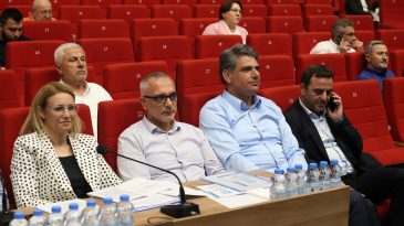 Belediye Meclisinde ihale ve reklam gerginliği: “Yasal bir sıkıntı varsa mahkemeye gidin!”