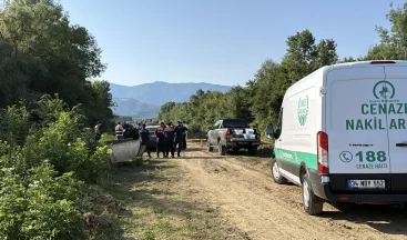 Şüpheli ölüm: Yol kenarına park edilmiş araçta cansız beden bulundu