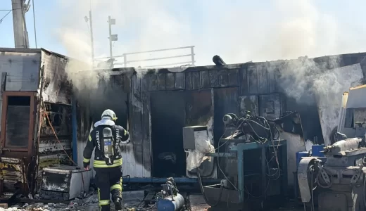 Kocaeli sanayi bölgesinde yangın: Geri dönüşüm tesisinde alevler küle çevirdi