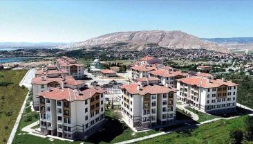 İzmit’te TOKİ sevinci: Sekbanlı-Sepetçi konutlarında anahtar teslim heyecanı başladı!