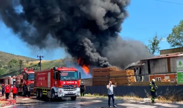 Kocaeli’de fabrika yangını faciası: Mühürlü tesisteki kaçak üretim can aldı