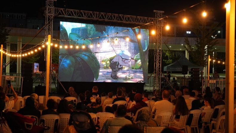 Kocaeli’de açık hava sineması ve konser rüzgarı