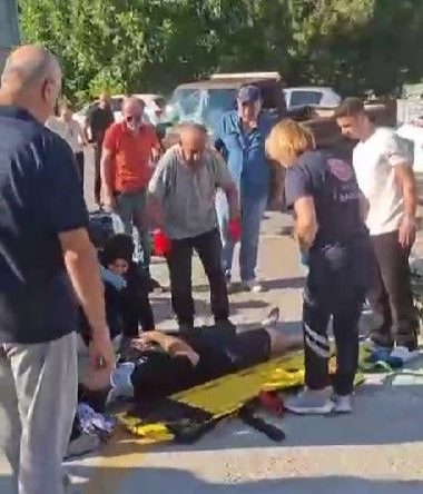 Yeni aldığı mobiletle kamyonete çarptı: 1 yaralı
