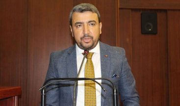 İzmit’te sandık kızıştı: AK Parti’nin Başkanvekili adayı Hayrettin ünlü oldu