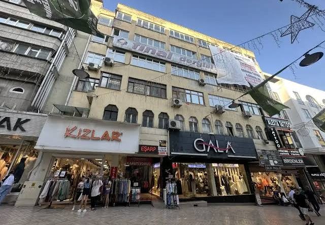 Bilin Pasajı’nda yeni dönem: Yapıda yıkım süreci resmen başladı!
