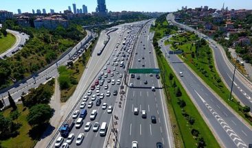 Sürücülerin dikkatine: TEM otoyolunda o yön kapatıldı, trafik akışı tamamen değişti