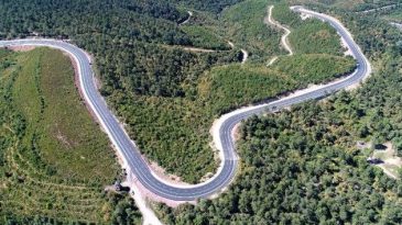 İzmit’te aynı kavşakta yine kaza oldu: Vatandaş isyanda