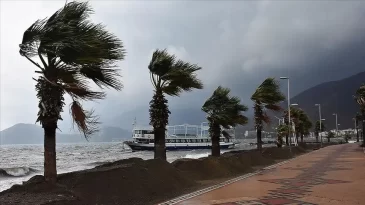 Valilikten Kocaeli için fırtına uyarısı: 2 gün sürecek