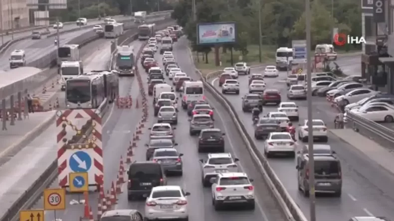Kandıra – Ağva yolu üstyapı çalışması nedeniyle daraltılıyor