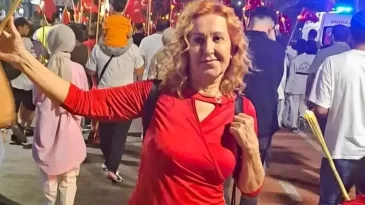 İzmit’in değerli ismi Emine Balkan Öcal son yolculuğuna uğurlanıyor