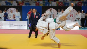 Kocaeli’de dev judo şöleni: 18 ülkeden 1626 sporcu ringe çıktı