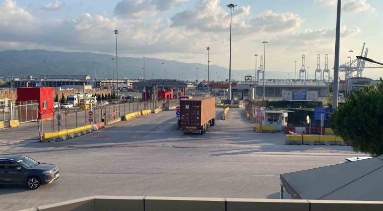 Limanda iş kazası: Operatör yaralandı