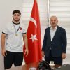 Gebzeli güreşçi Alperen Tokgöz’den dev başarı: Akdeniz Oyunları’nda ay-yıldızlı formayı giyecek