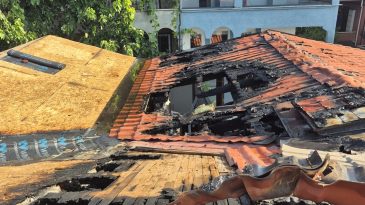 Kocaeli’de çatı tadilatında alevler yükseldi: Kaynak kıvılcımı evi yaktı