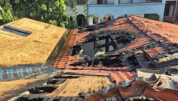 Kocaeli’de çatı tadilatında alevler yükseldi: Kaynak kıvılcımı evi yaktı