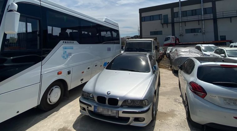 Noter onaylı aracının ‘Change’ olduğunu öğrenen sürücü şoke oldu