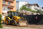 Temel kazısı evi yıktı! Eşyalarını bile alamadan dışarı fırladılar