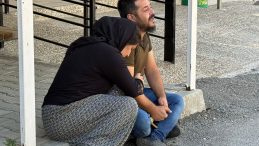 Yürek dağlayan olay! Geri gelirken evladının ölümüne sebep oldu