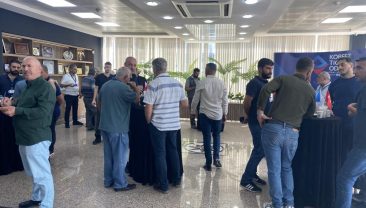 1 oy farkla sonuçlanan seçim kavgaya dönüştü: Yaralılar var