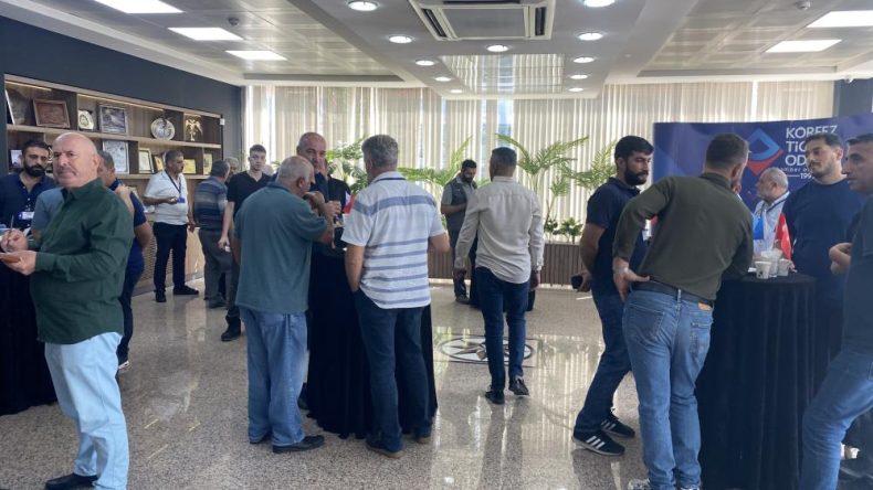 1 oy farkla sonuçlanan seçim kavgaya dönüştü: Yaralılar var